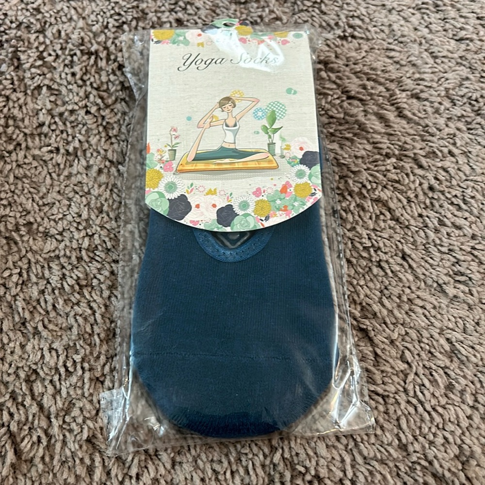 New blue yoga socks with grip. One Size